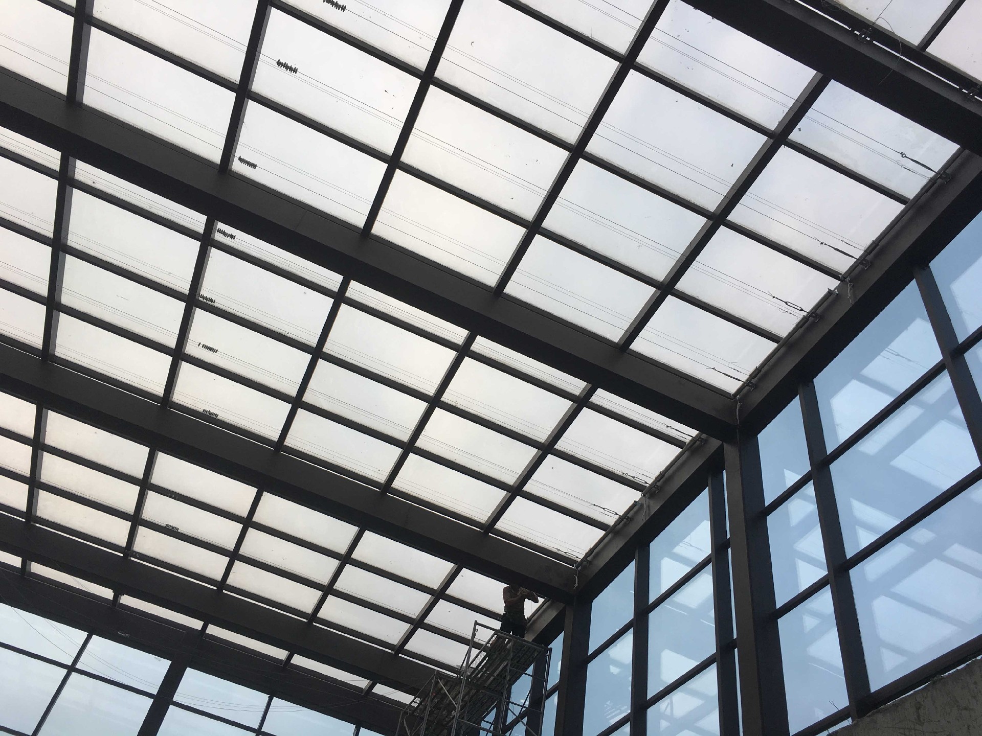 內蒙古呼和浩特 《黃河夢幻水世界》 采光頂工程