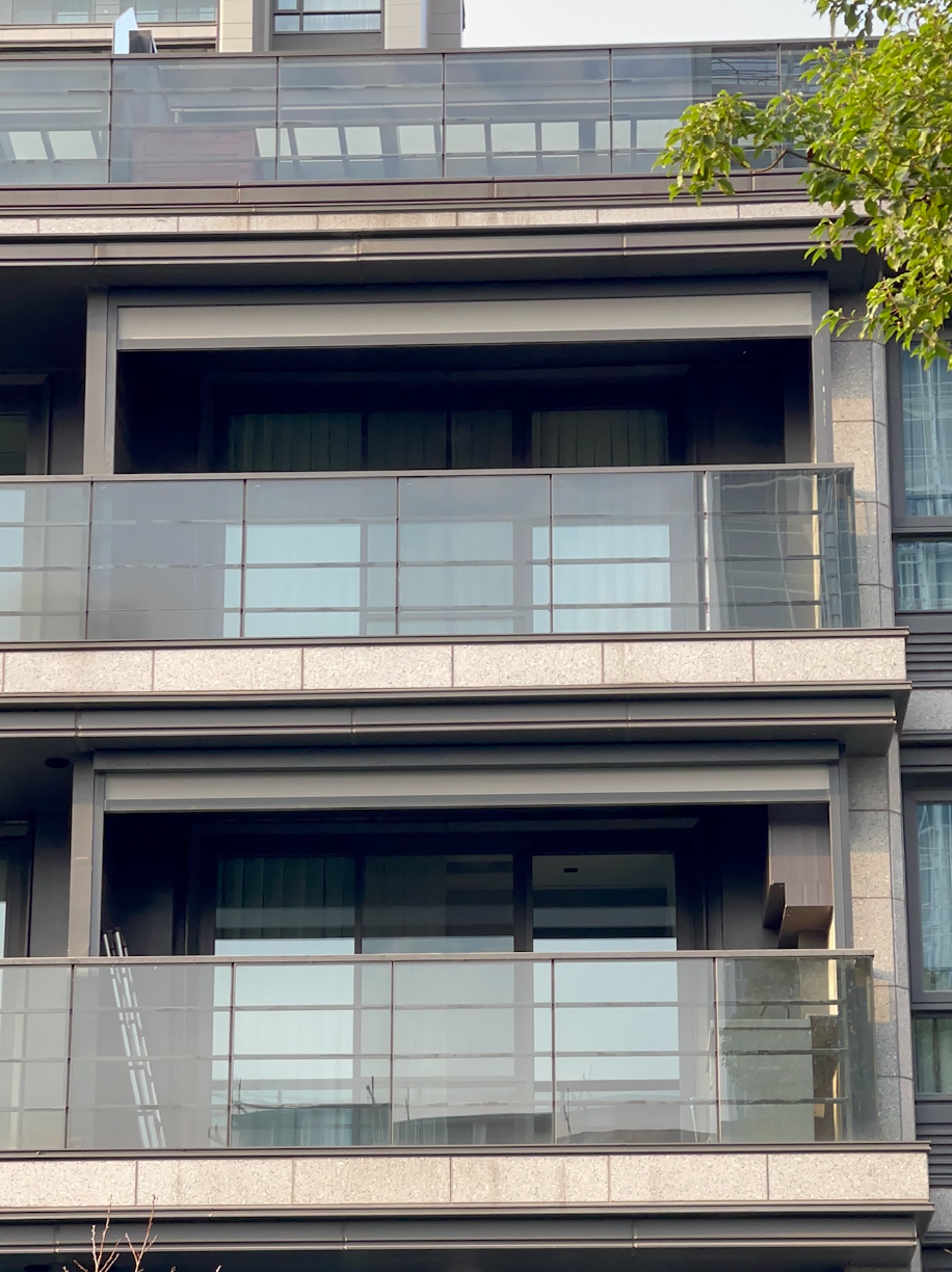 桂語朝陽防風(fēng)卷簾